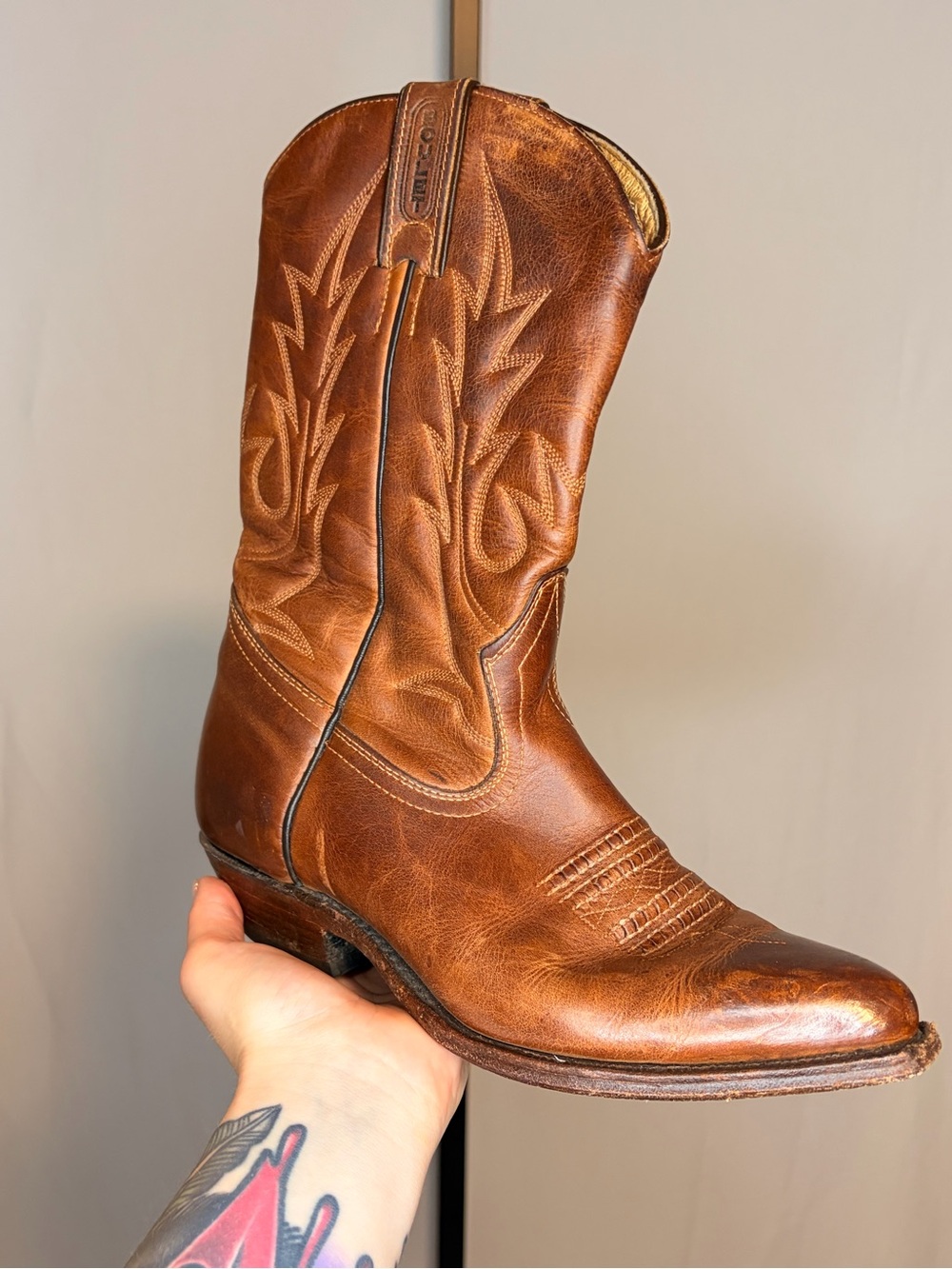 Boulet Classic Brown Leather Cowboy Boot